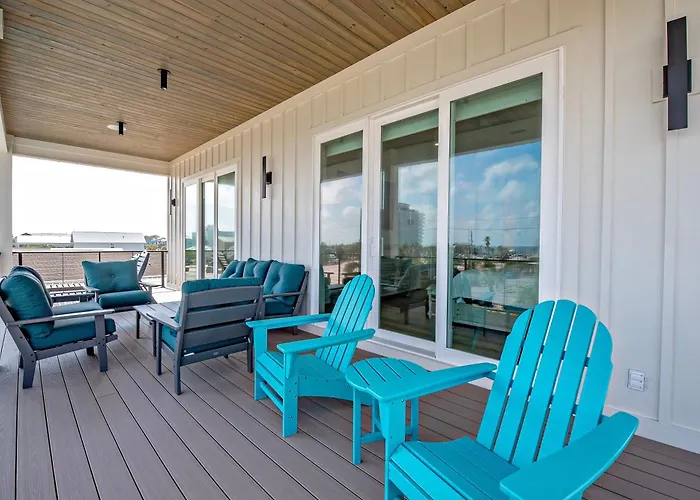 Sippin On Sunshine House With Private Pool Holiday home