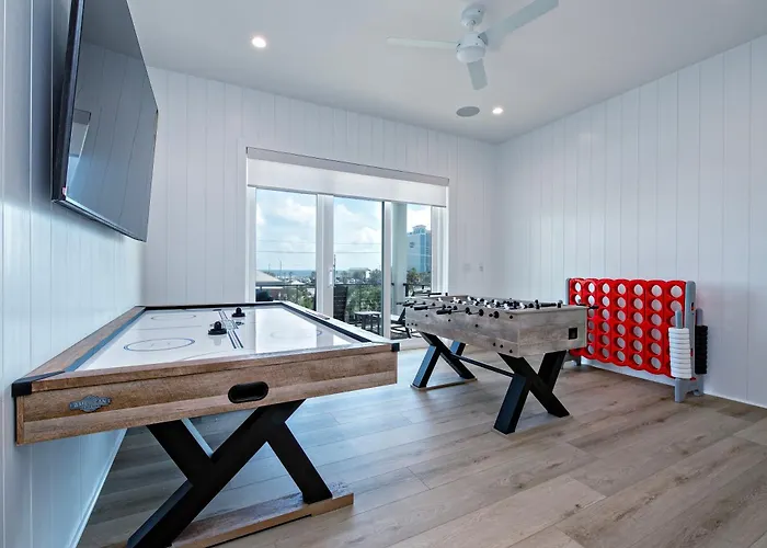 Holiday home Sippin On Sunshine House With Private Pool